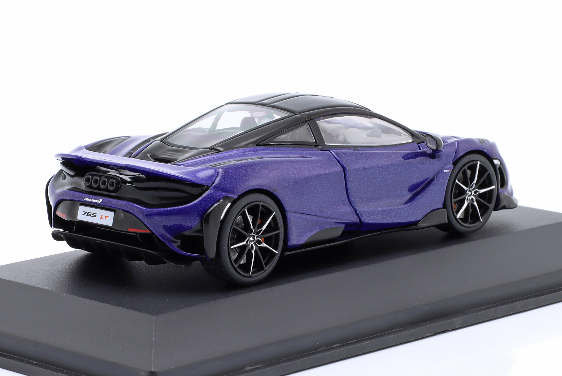 McLaren 765LT 2020 1:43 - obrazek 4